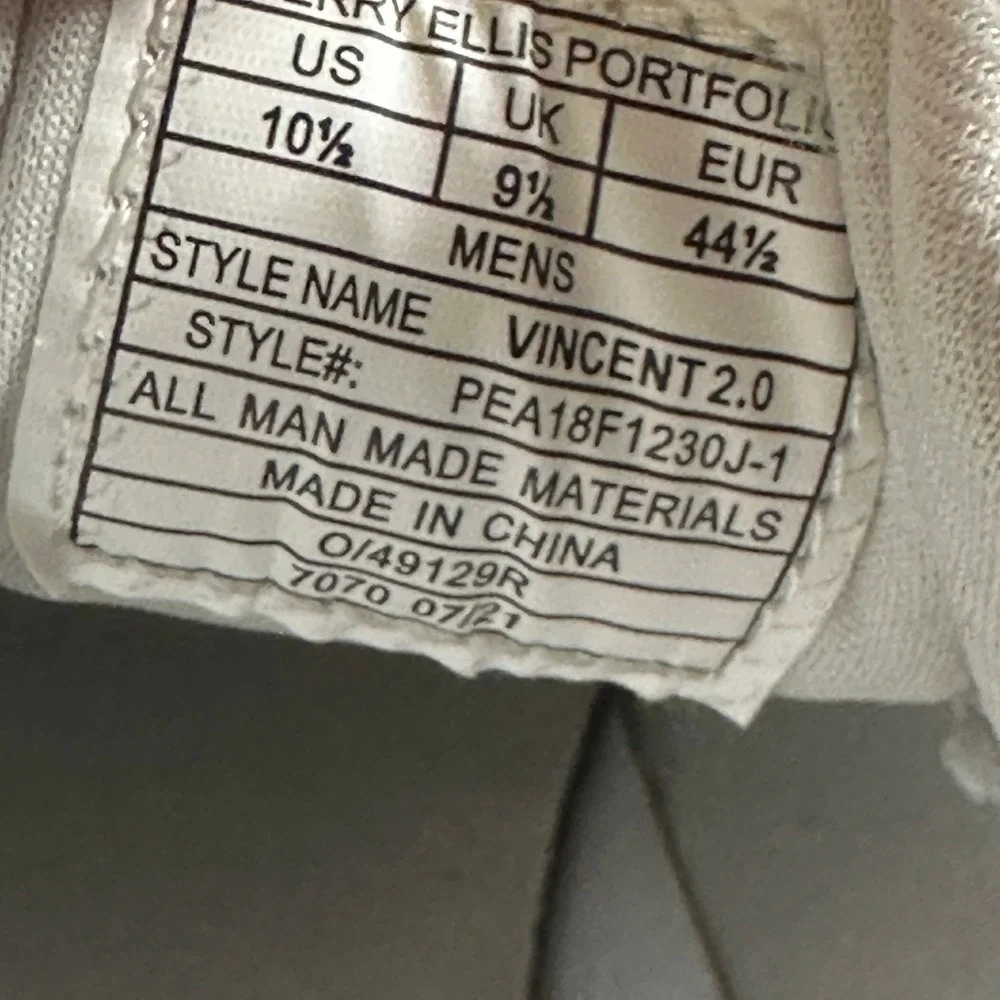 Perry Ellis Vincent 2.0 Sneakers Mens 10.5 Metallic Silver Casual Low Top NEW